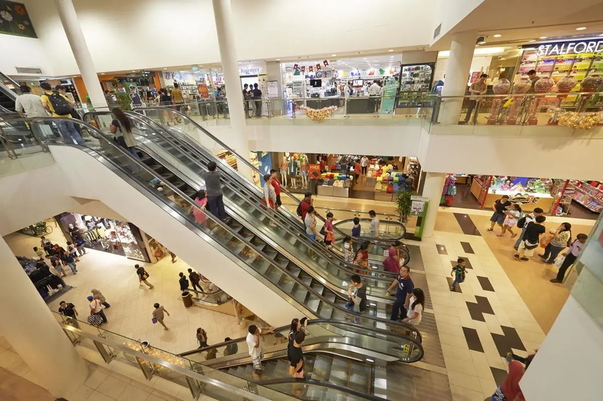 چرا خرید یو پی اس(ups) برای مراکز خرید ضروری است؟ 1 خرید یو پی اس -مراکز خرید-آرین تجهیز جنوب