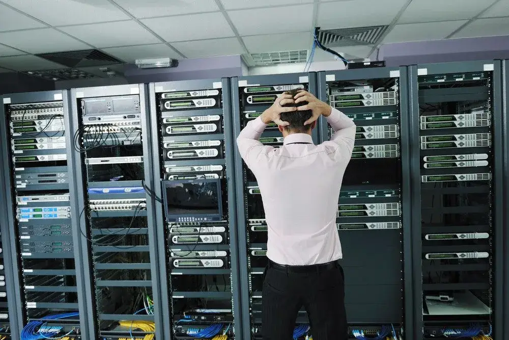 حل مشکلات ups ارین تجهیز جنوب